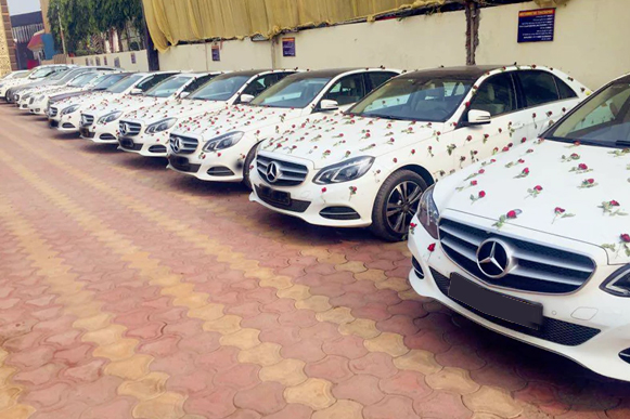 Abhinandan Luxury wedding car hire - Ahmedabad - New Delhi - Mumbai - bangalore India.